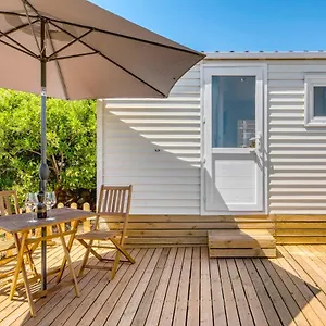 Casa Amarela-tiny House With Fantastic View-pool And Close To The Beaches Сasa de vacaciones