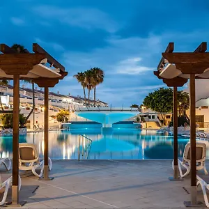 Blue Waters With Heated Pool , Costa Del Silencio Spanien