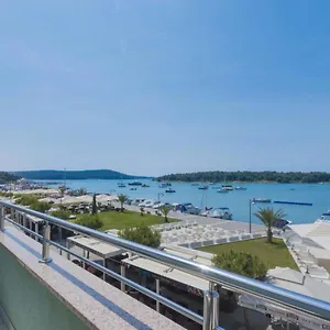 Riva , Medulin Kroatien