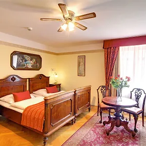 **** Hotel Mucha Repubblica Ceca